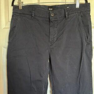 Hugo Boss men’s blue slim fit chino pants size